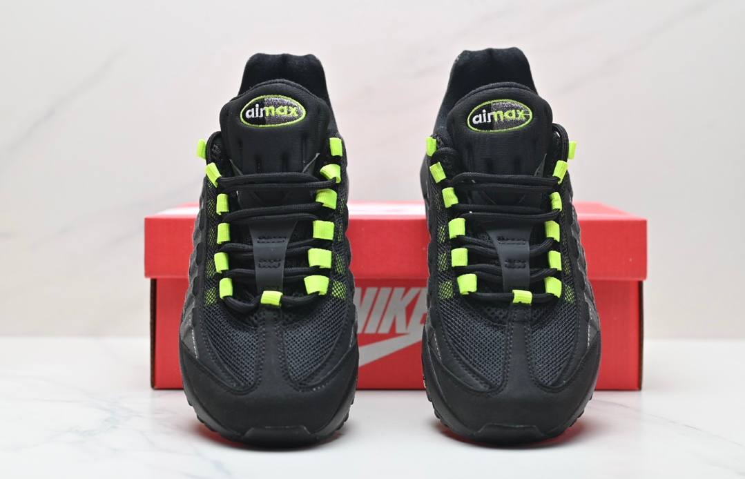 Обувки Air Max 95 Reverse Neon
