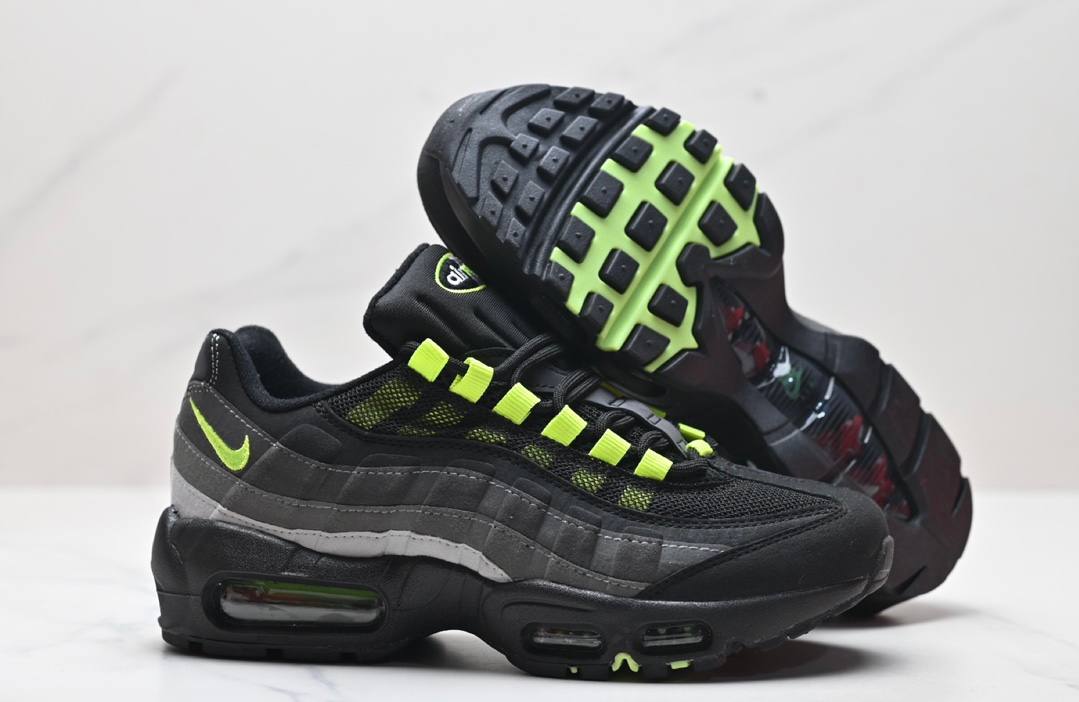 Обувки Air Max 95 Reverse Neon
