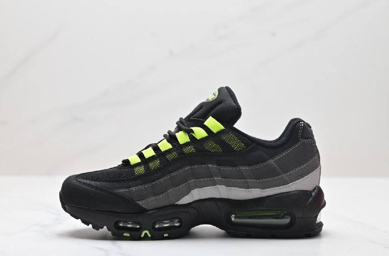 Обувки Air Max 95 Reverse Neon