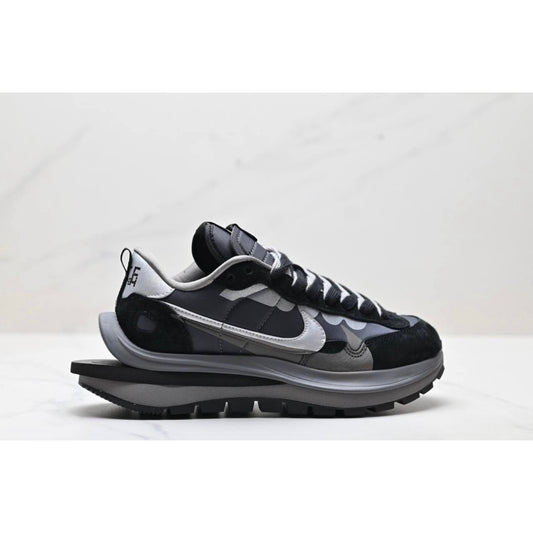 Обувки Sacai Vaporwaffle Black/Grey