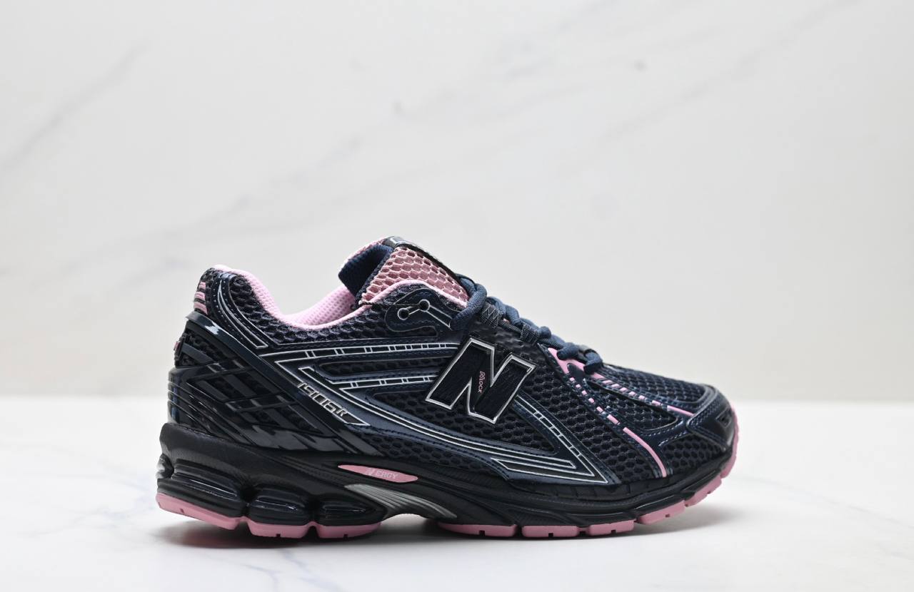 Обувки NB 1906 Black/Pink