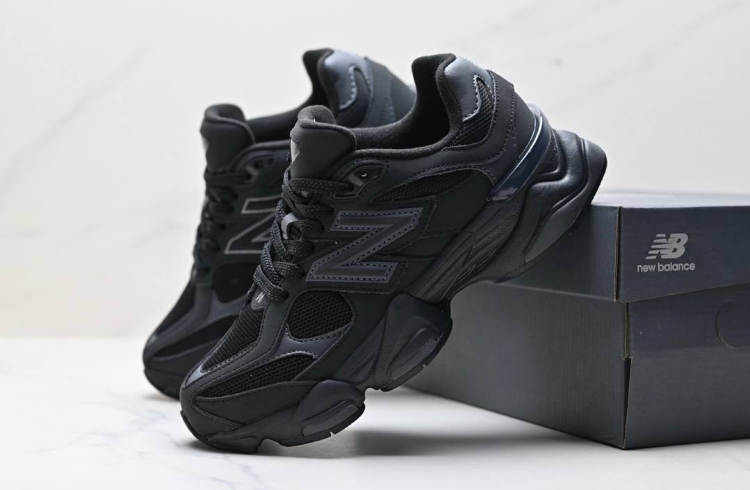Обувки NB 9060 Black