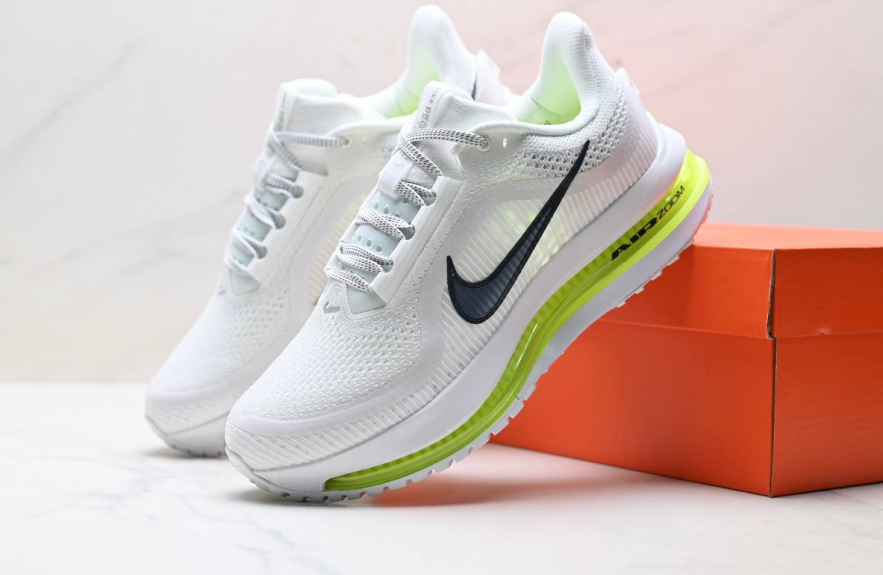 Обувки Pegasus Premium White/Volt