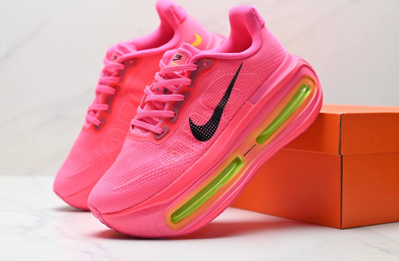 Обувки Vomero Premium Pink