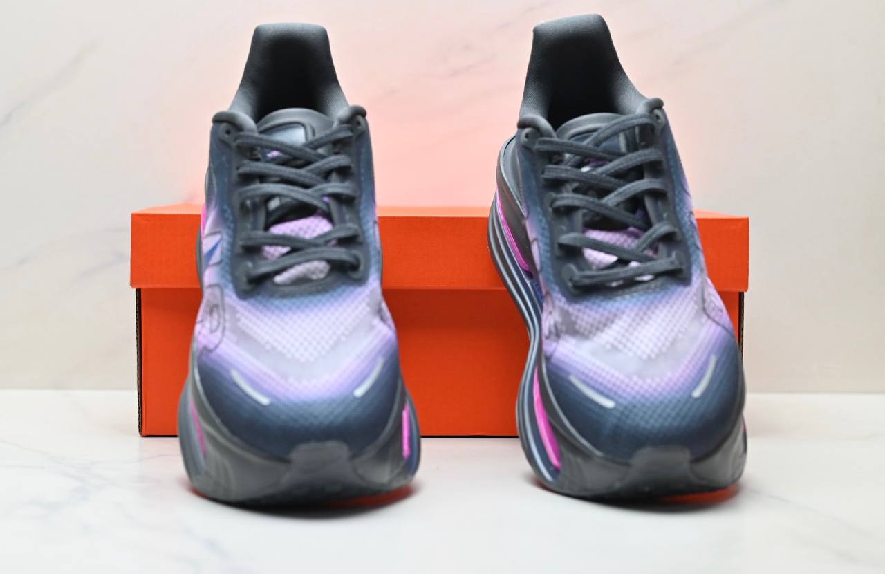 Обувки Vomero Premium