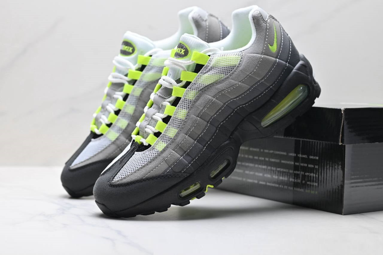 Обувки Air Max 95 OG Neon Big Bubble