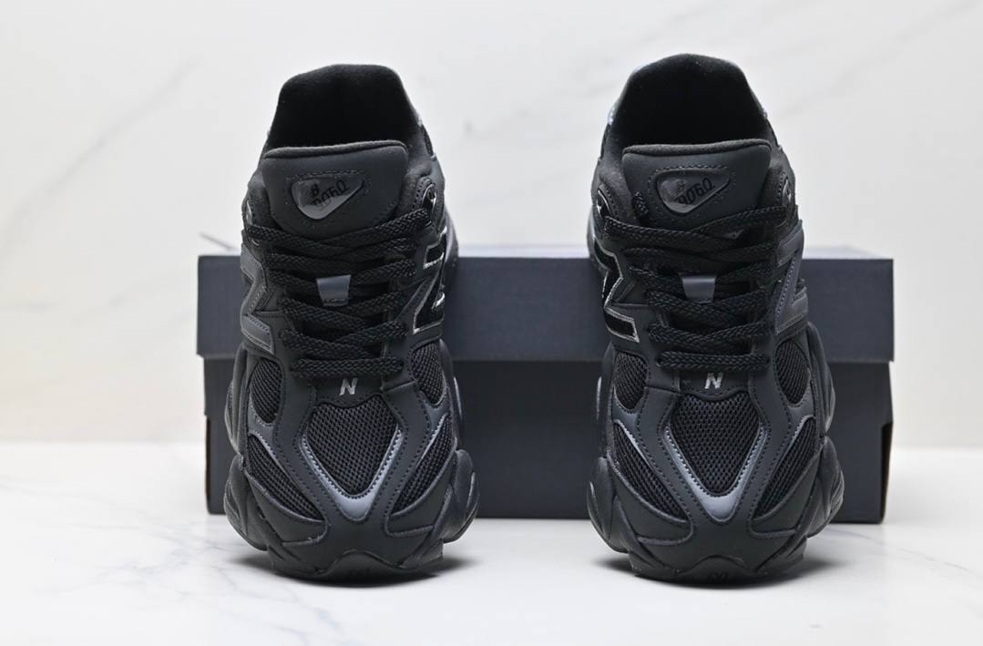 Обувки NB 9060 Black