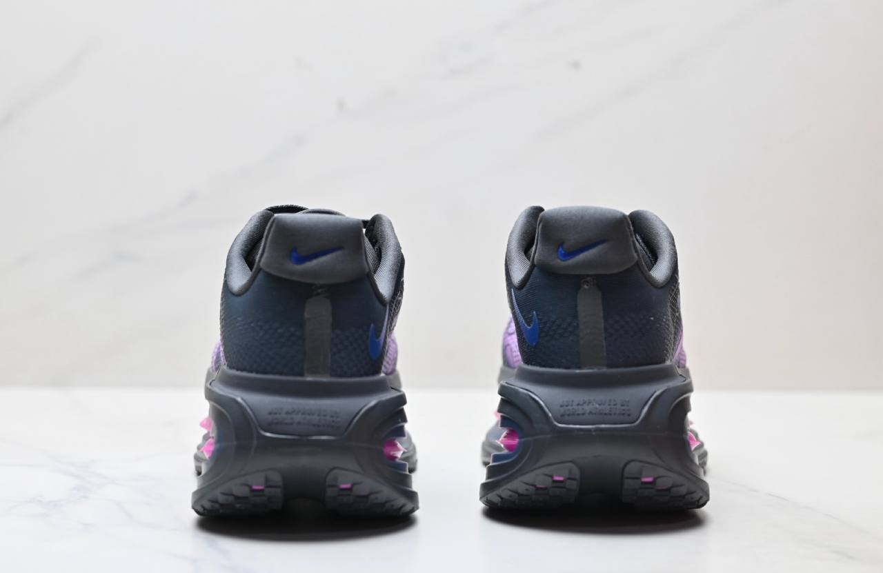 Обувки Vomero Premium