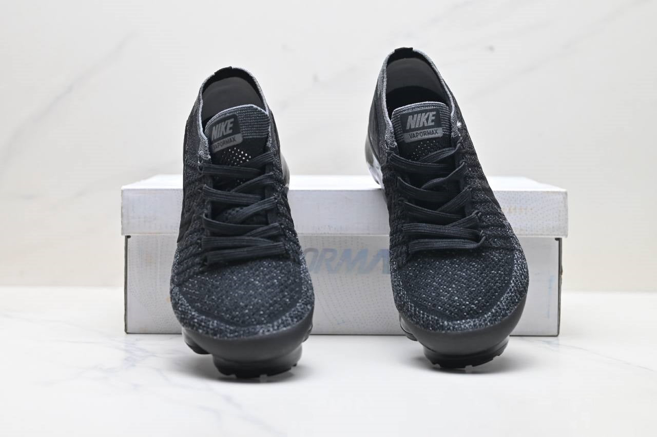 Обувки Air VaporMax 2023 Flyknit Triple Black