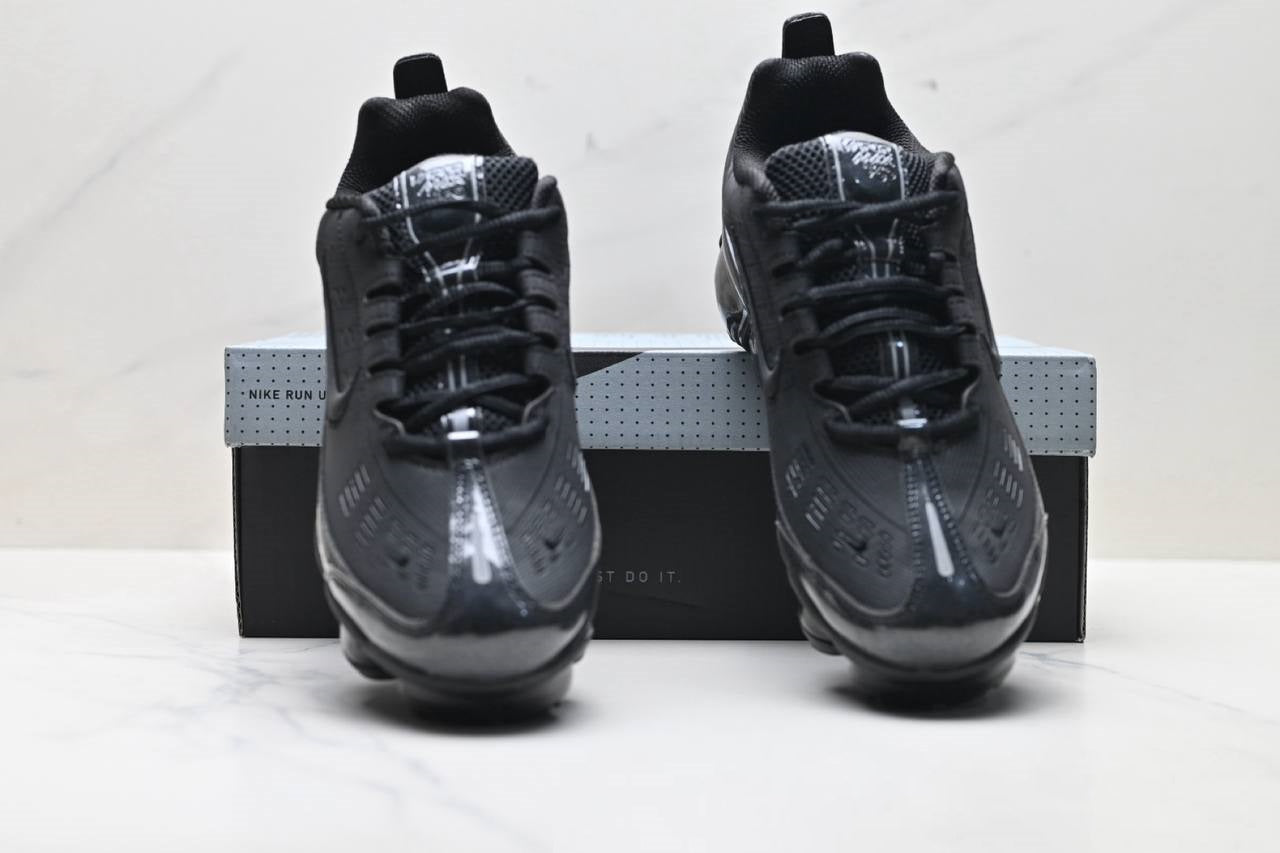 Обувки Air VaporMax 360 Black