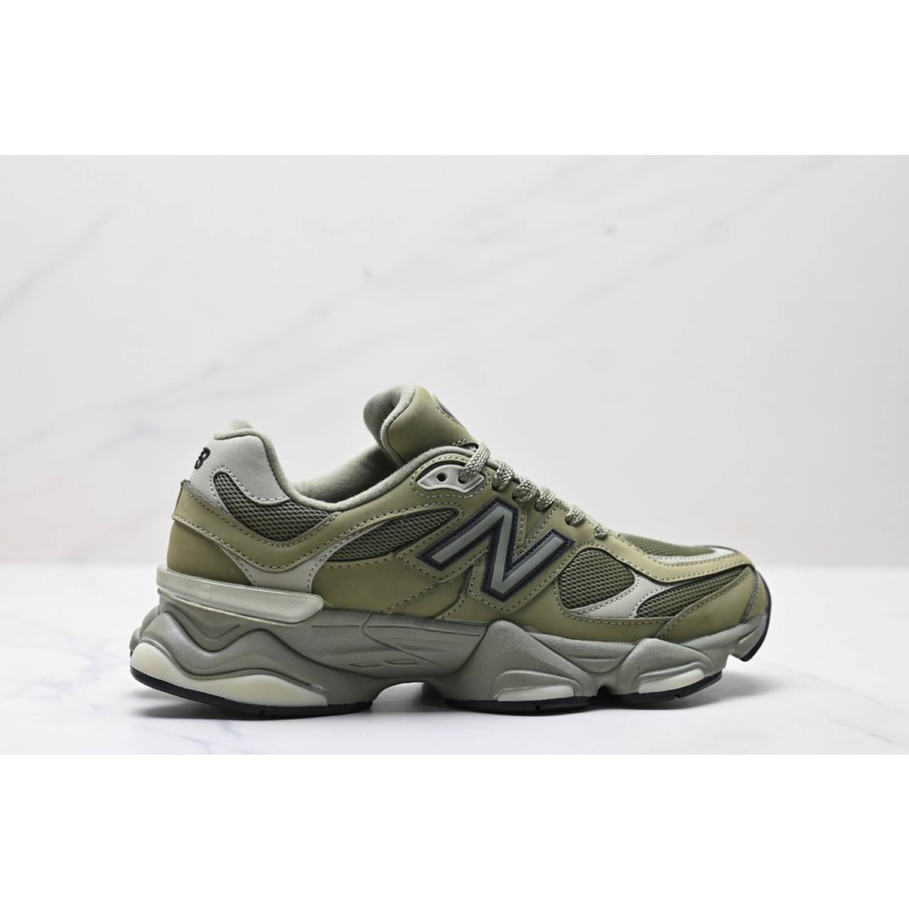 Обувки NB 9060 Dark Olivine