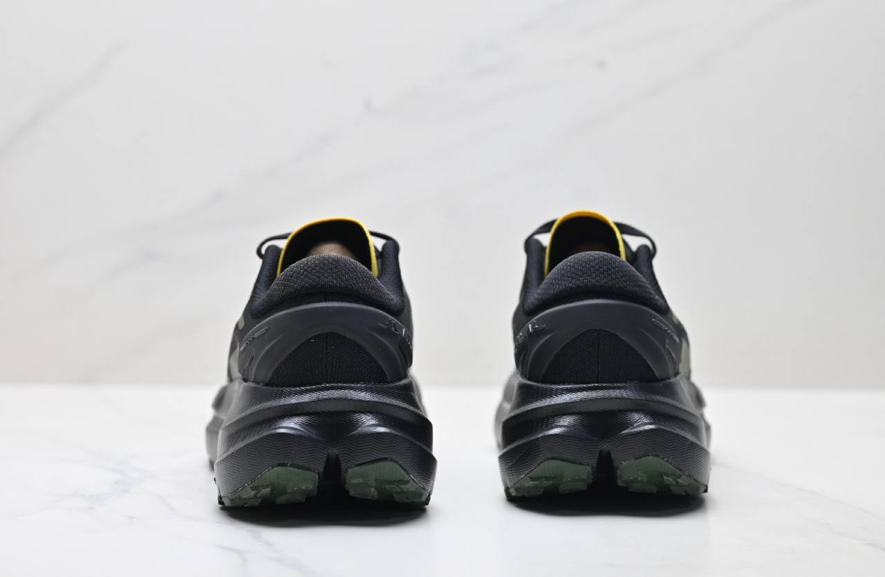 Обувки Hoka One One Mafate X