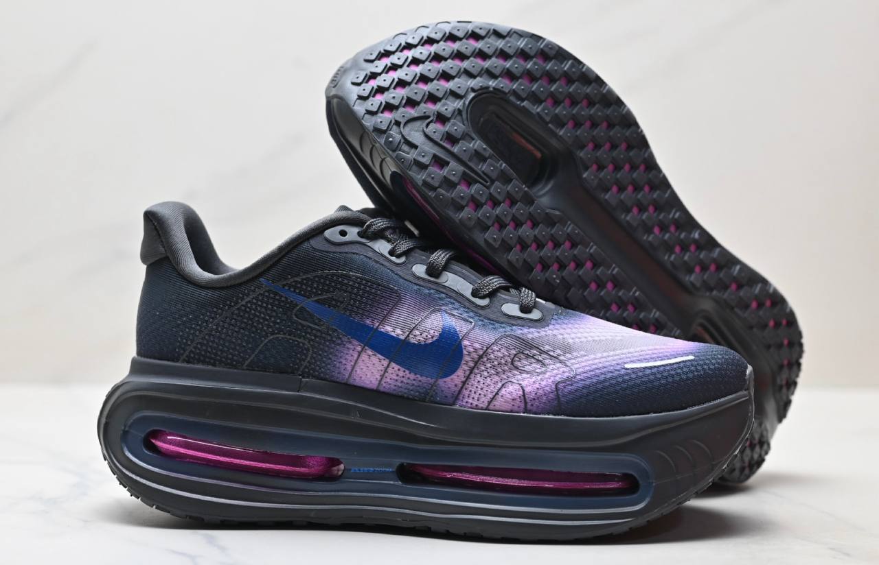 Обувки Vomero Premium