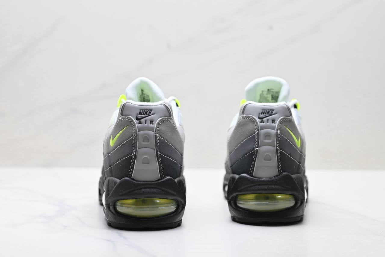 Обувки Air Max 95 OG Neon Big Bubble