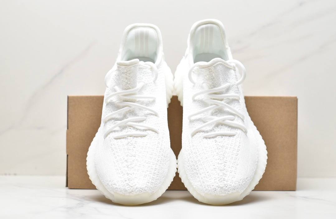 Обувки Yeezy 350 V2 Cream