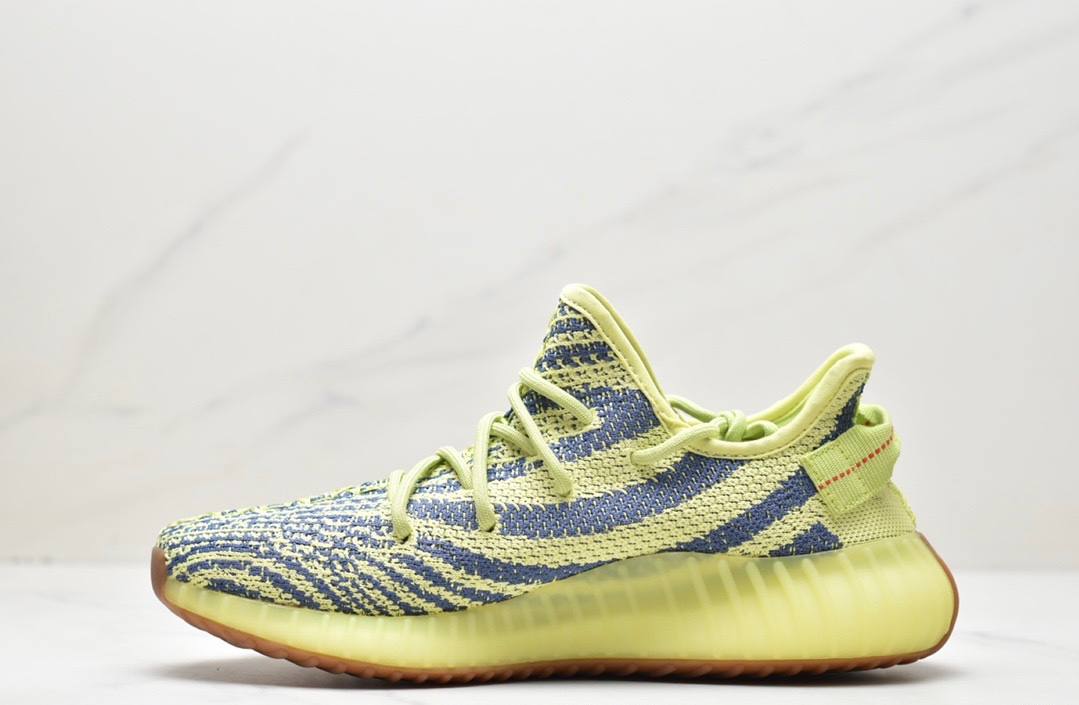 Обувки Yeezy 350 V2 Semi Frozen Yellow