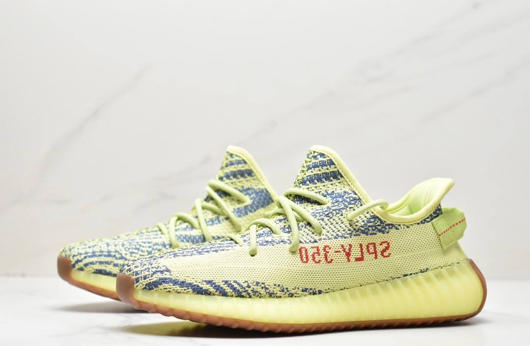 Обувки Yeezy 350 V2 Semi Frozen Yellow