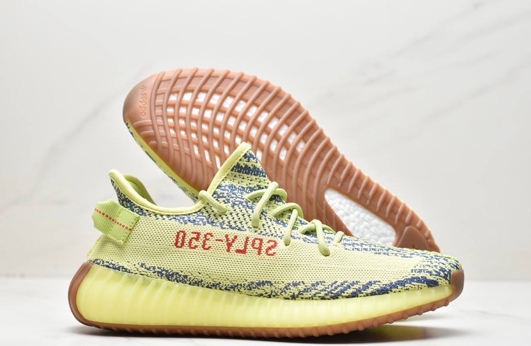 Обувки Yeezy 350 V2 Semi Frozen Yellow