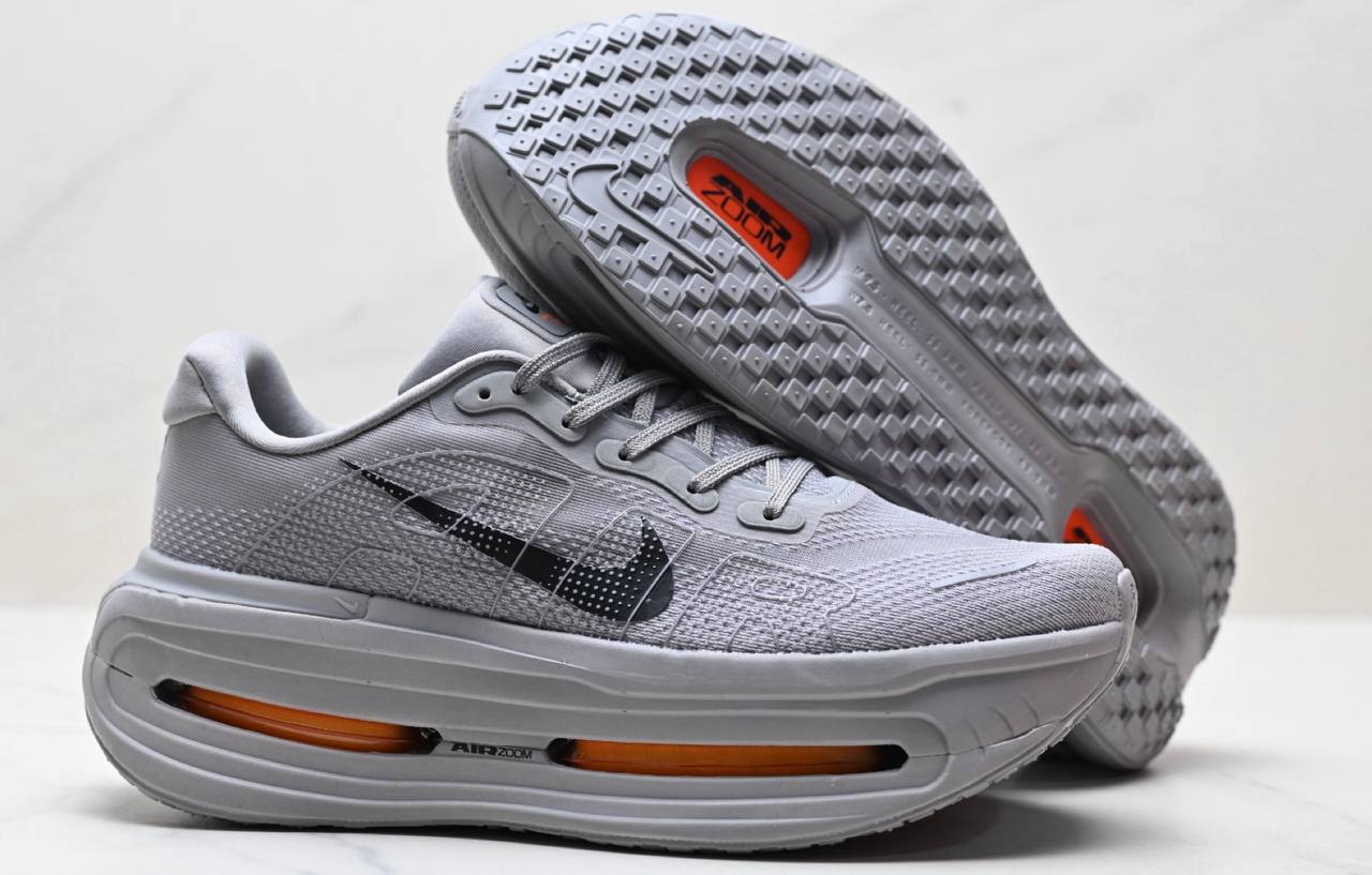 Обувки Air Zoom Vomero Premium