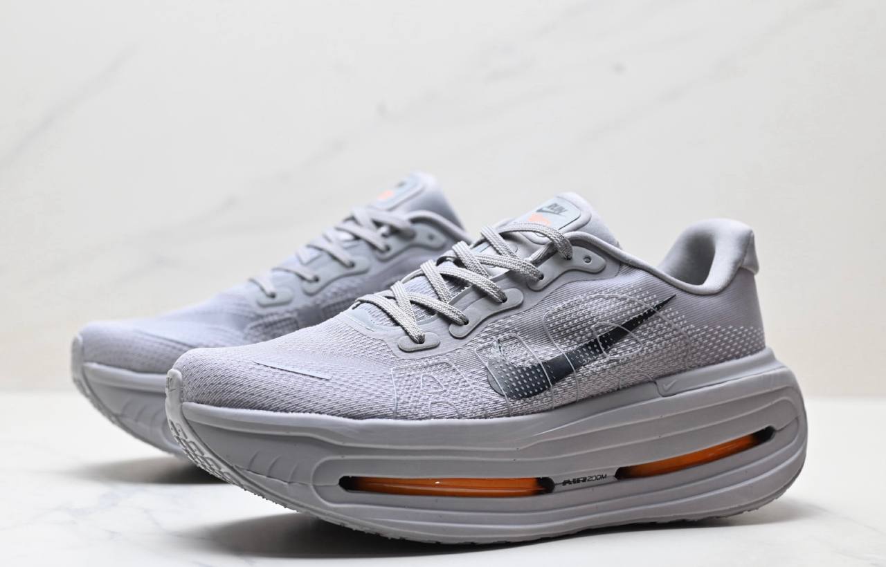 Обувки Air Zoom Vomero Premium