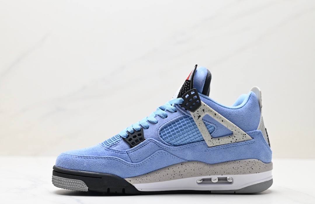 Обувки AJ 4 Retro University Blue