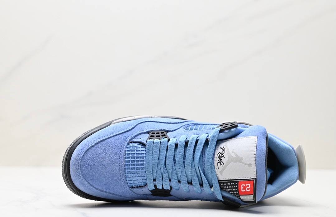 Обувки AJ 4 Retro University Blue