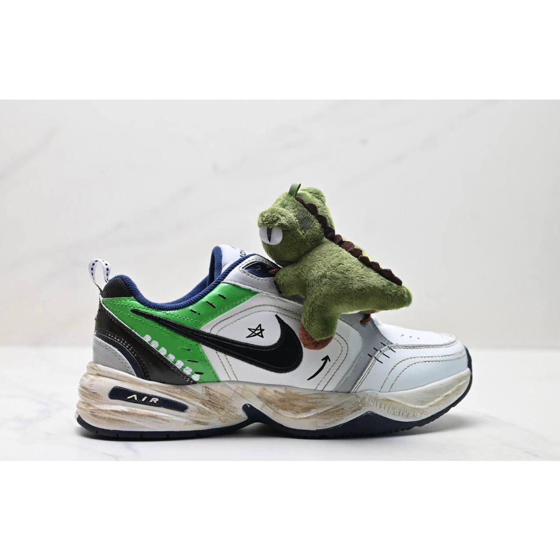 Обувки Air Monarch 4 Dinosaur Matcha Milk Green