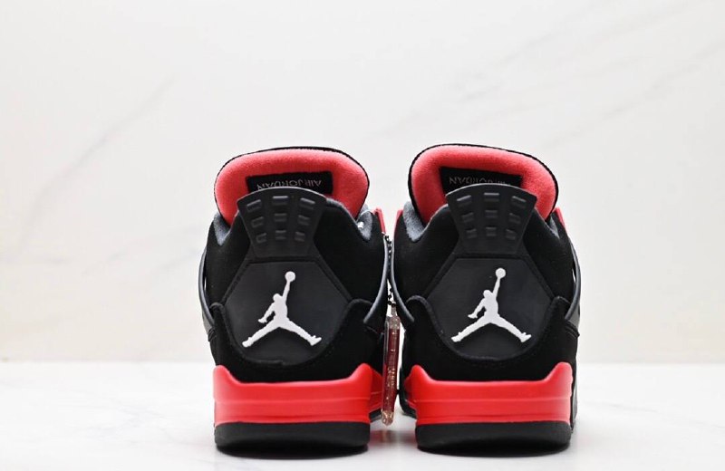 Обувки AJ 4 Retro Red Thunder