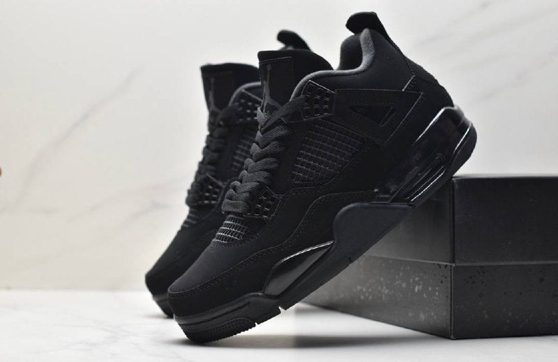 Обувки AJ 4 Retro Black Cat