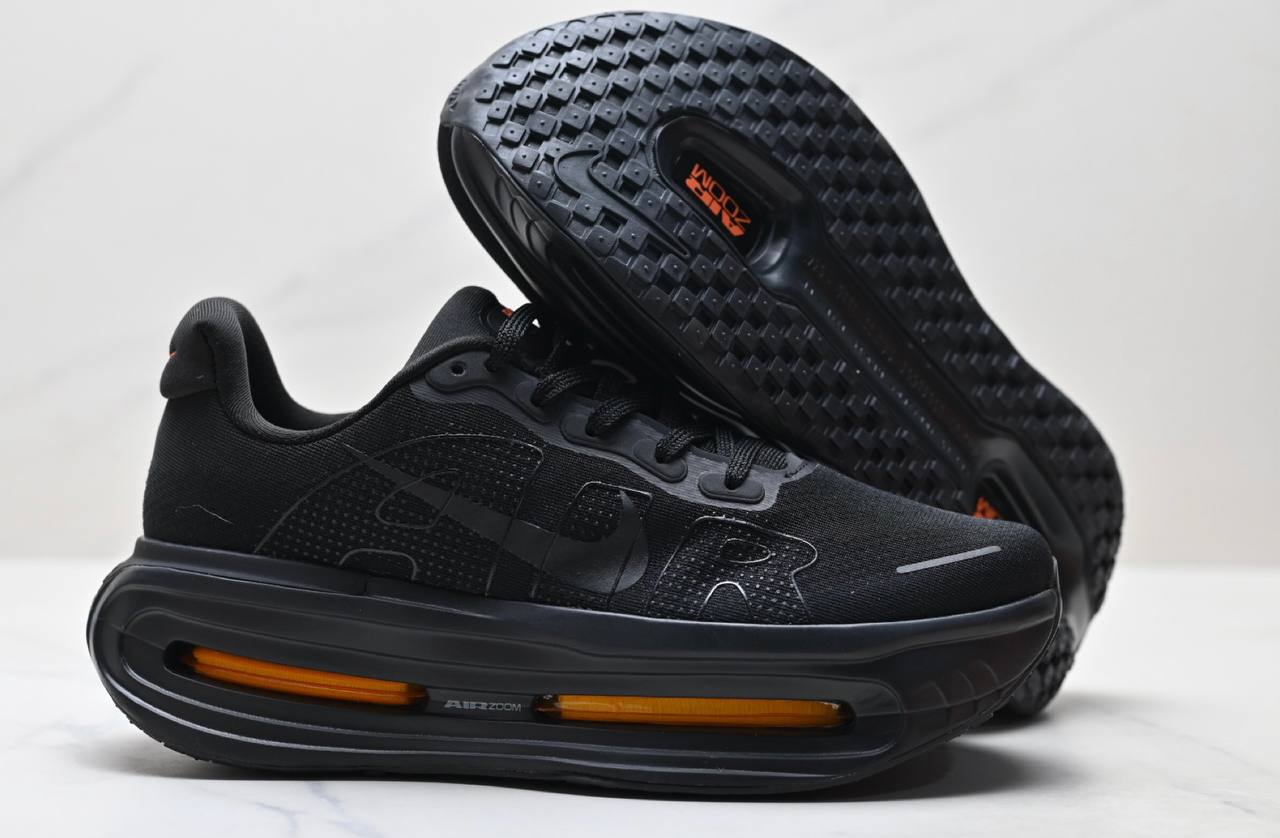 Обувки Vomero Premium Black