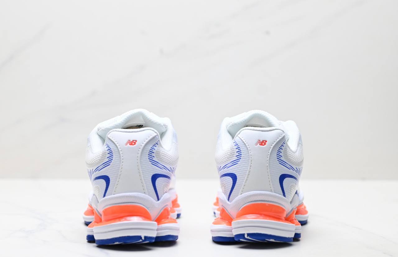 Обувки New Balance 2000 White