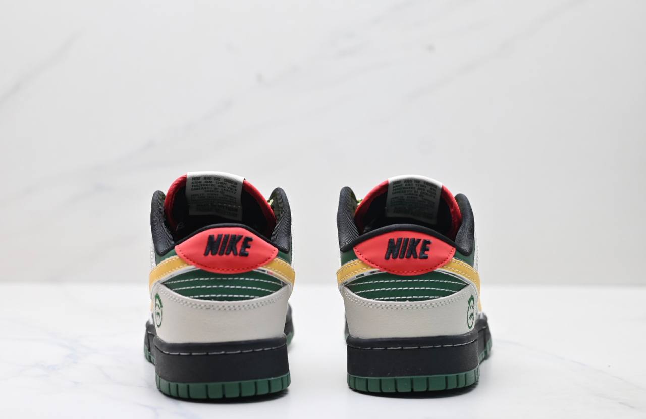 Обувки SB Dunk Low Chrome Hearts