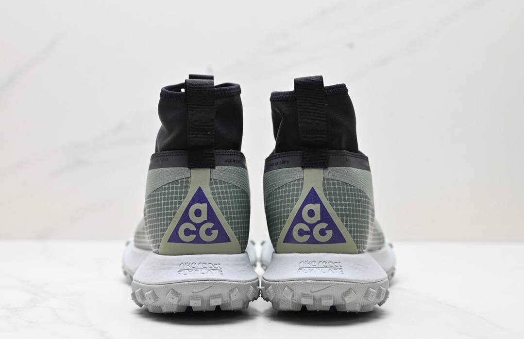 Обувки ACG Mountain