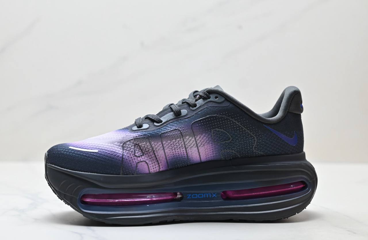 Обувки Vomero Premium