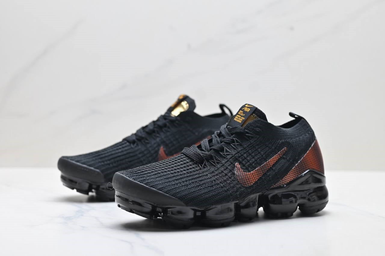 Обувки Air VaporMax Flyknit 3 Black Total Orange