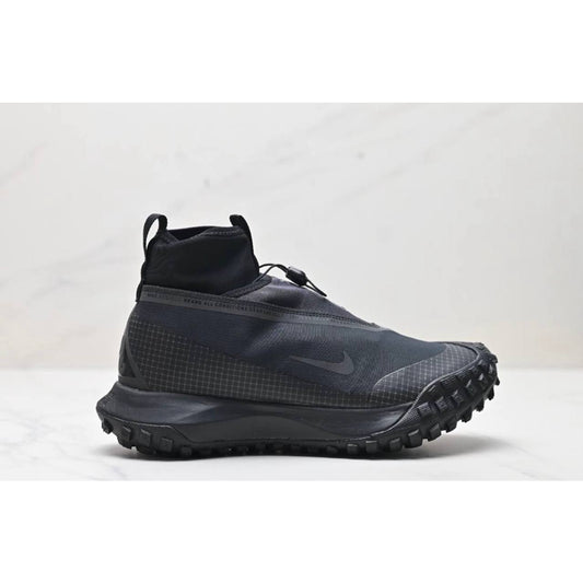 Обувки ACG Mountain Black