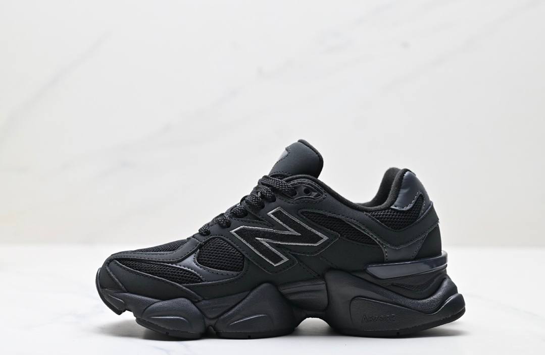 Обувки NB 9060 Black