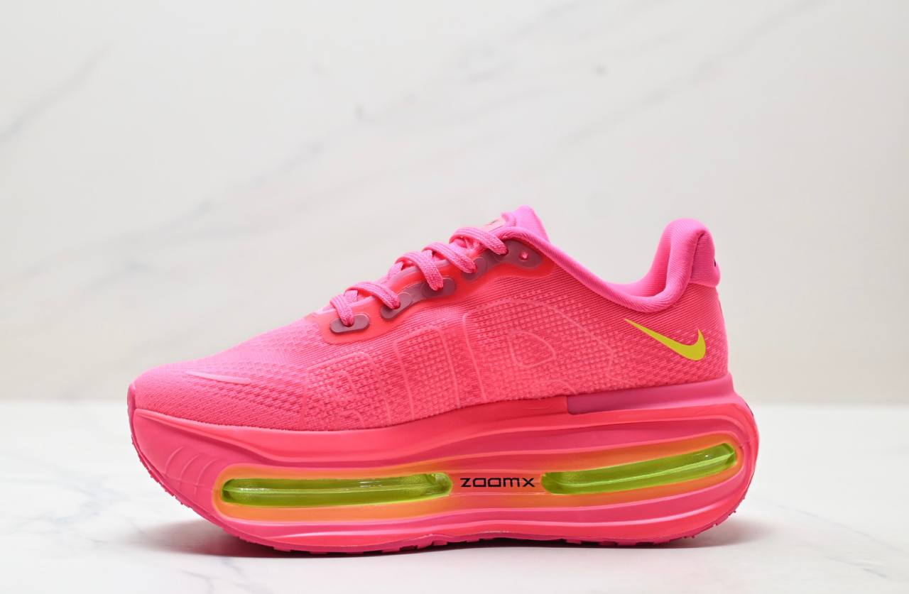 Обувки Vomero Premium Pink