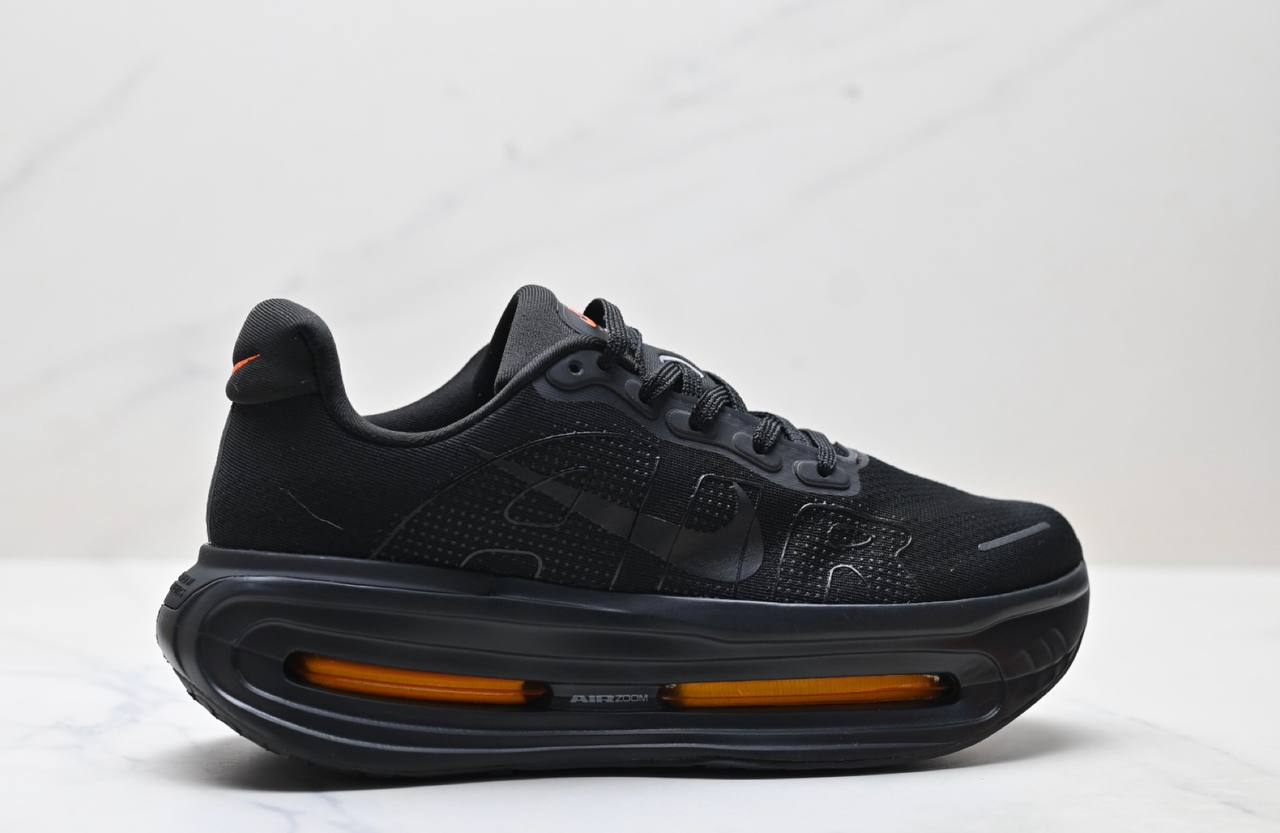 Обувки Vomero Premium Black
