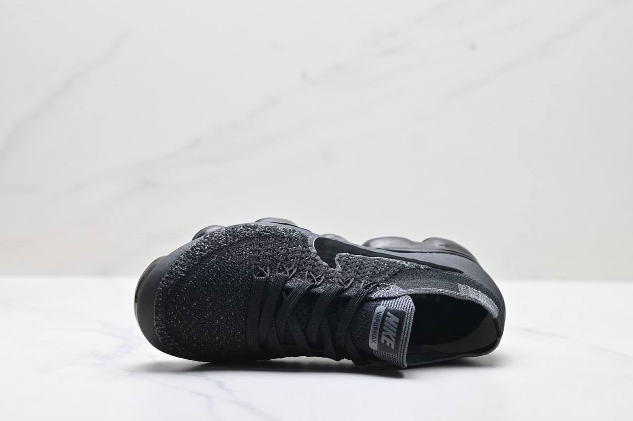 Обувки Air VaporMax 2023 Flyknit Triple Black