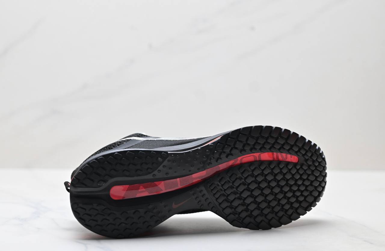 Обувки Pegasus Premium Black/Red